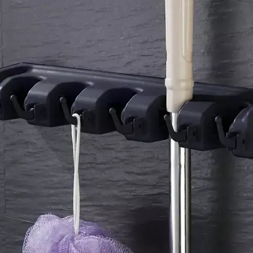 Suport de perete tip organizator pentru maturi si mop, 6 cuiere pliabile, Negru